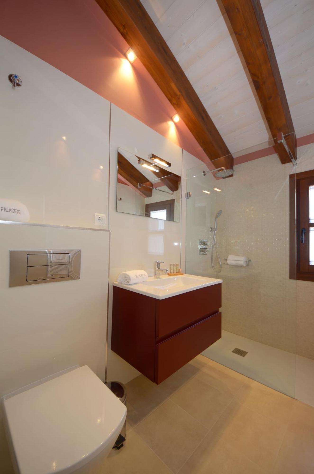 Apartamentos El Palacete De אינסה מראה חיצוני תמונה