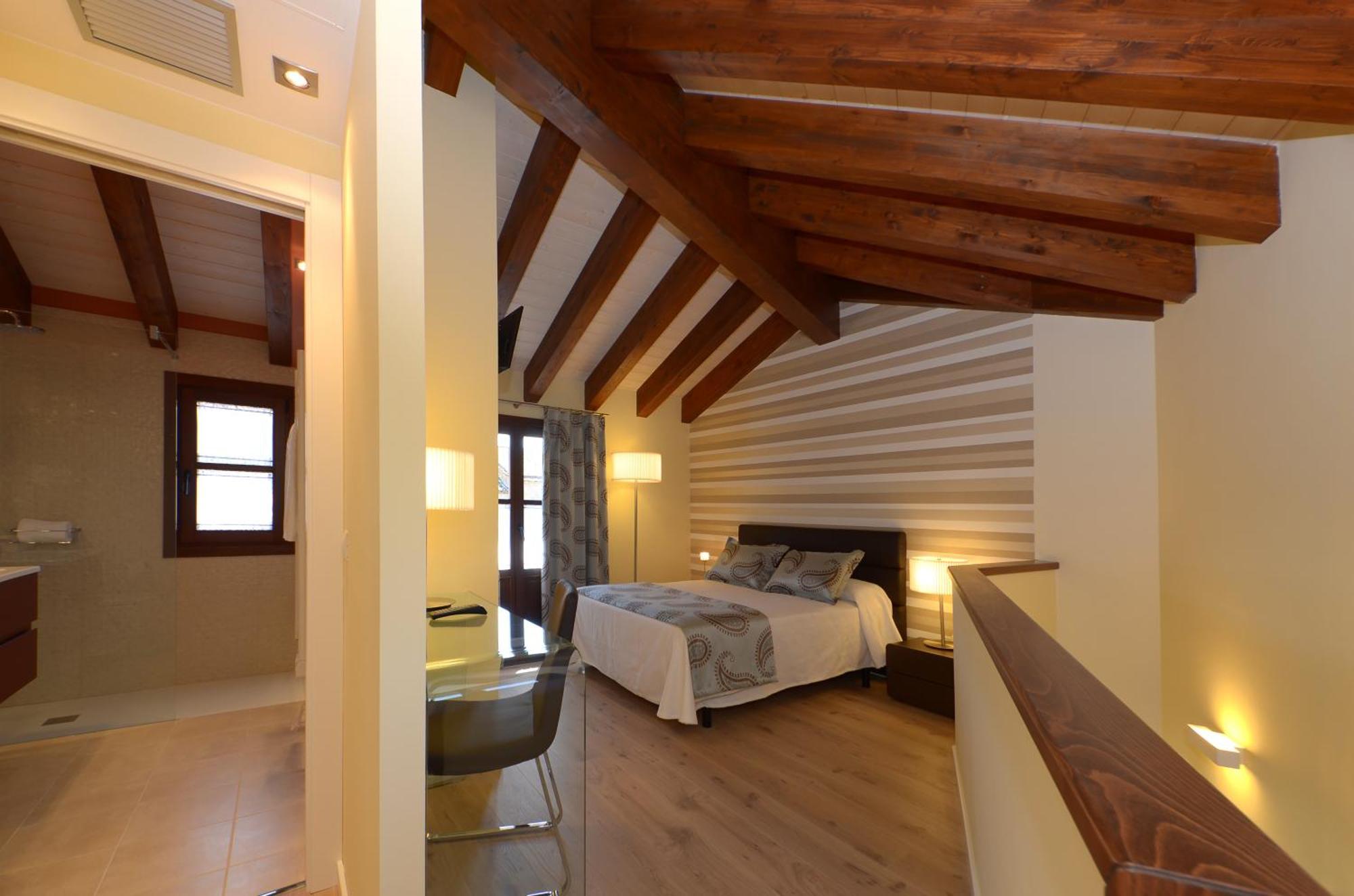 Apartamentos El Palacete De אינסה מראה חיצוני תמונה
