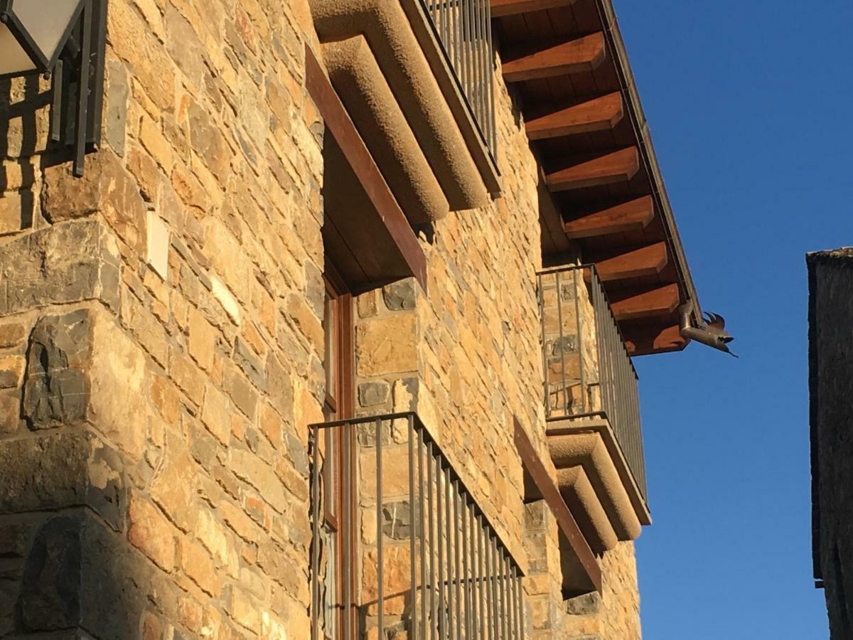 Apartamentos El Palacete De אינסה מראה חיצוני תמונה