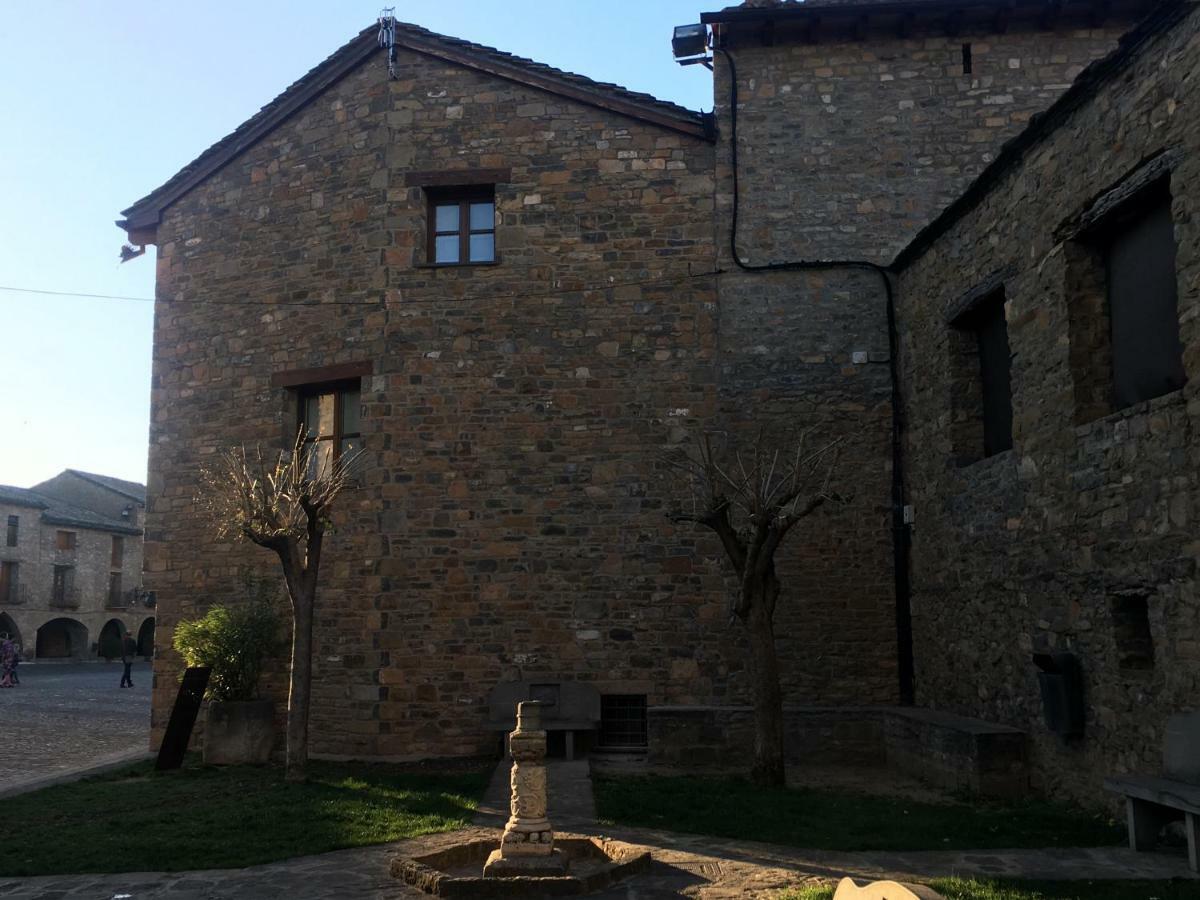 Apartamentos El Palacete De אינסה מראה חיצוני תמונה